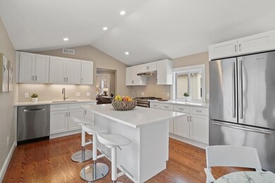 75 Walnut St unit 2, Somerville, MA 02143 - photo 7