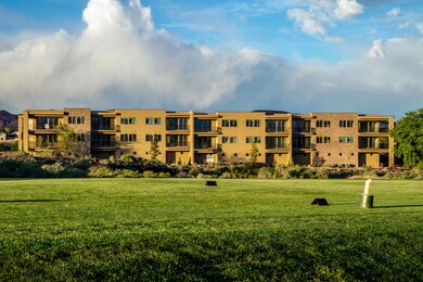 Sienna Park #B - Exterior 03
