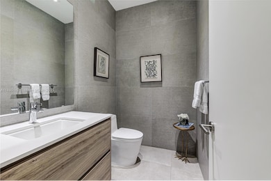 445 Ridgewood Rd, Key Biscayne, FL 33149 - photo 4