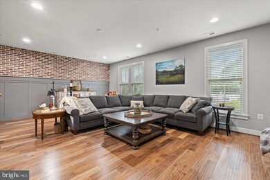 2307 Richmond Hwy unit 102, Alexandria, VA 22301 - photo 3