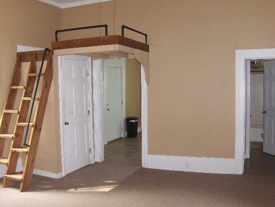 990 Maple St, Macon, GA 31201 - photo 4