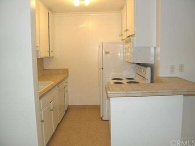 Kitchen offers a simple, convenient layout. 