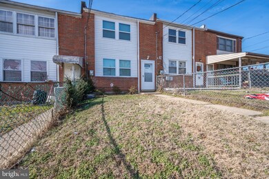 3212 Tartarian Ct, Halethorpe, MD 21227 - photo 2