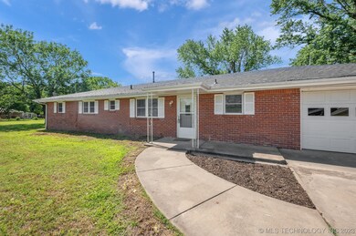 397101 W 2200 Rd, Bartlesville, OK 74006 - photo 2