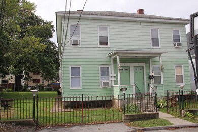 7 Pembroke St, Worcester, MA 01610 - photo 4