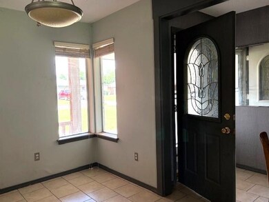 5720 Rushing Rd, Oklahoma City, OK 73132 - photo 4