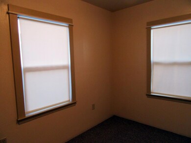 2045 Garden Ave, Klamath Falls, OR 97601 - photo 7