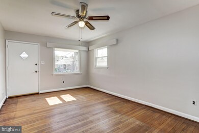 1411 Quebec St, Hyattsville, MD 20783 - photo 2