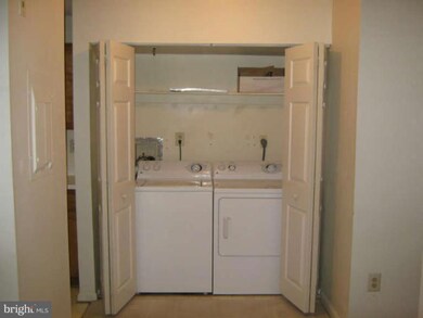 2609 Camelback Ln, Silver Spring, MD 20906 - photo 4