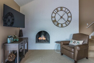 400 Lakeview_Print_Interiors_5