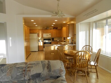 Kitchen/Dining Area