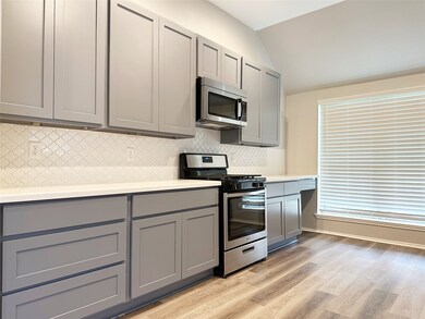 11207 Middleburgh Dr, Tomball, TX 77377 - photo 7