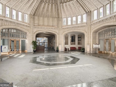 005 57 Forsyth Street NW Unit 9C.jpg