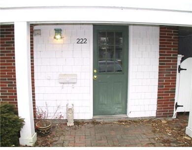 222 E Elm St, Yarmouth, ME 04096 - photo 3