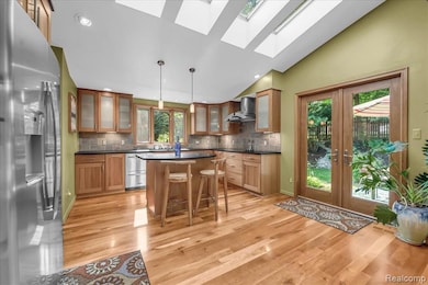 Updated Cherry kitchen w/skylights & island