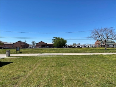 2313 Mehle St, Arabi, LA 70032 - photo 3