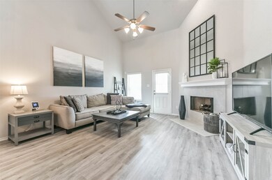 5175 Dry Hollow Dr, Alvin, TX 77511 - photo 3