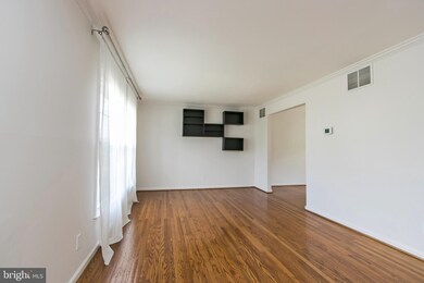 202 Ellis St, Haddonfield, NJ 08033 - photo 2