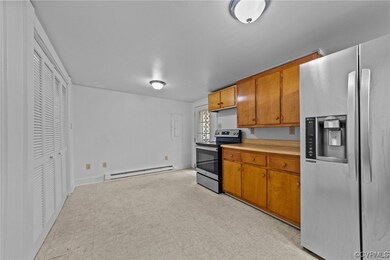 914 Lee St, West Point, VA 23181 - photo 7