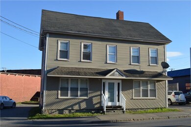 105 Elm St, Biddeford, ME 04005 - photo 2