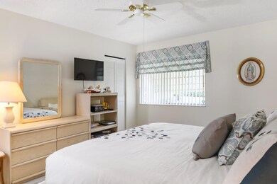 106 Lake Pine Cir unit C-1, Greenacres, FL 33463 - photo 6