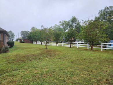 17 N Steeplechase Dr, McMinnville, TN 37110 - photo 5