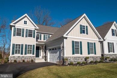 318 Merion Ct, Kennett Square, PA 19348 - photo 2