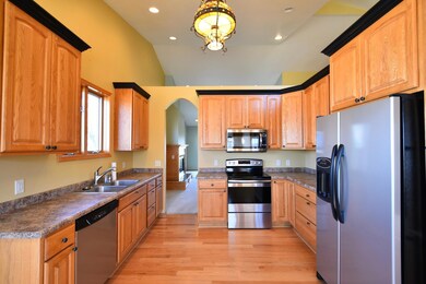 1452 Dorothea Dr, Zumbrota, MN 55992 - photo 2