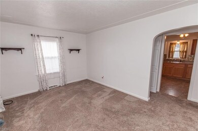 5150 Edgewater Dr, Sheffield Lake, OH 44054 - photo 6