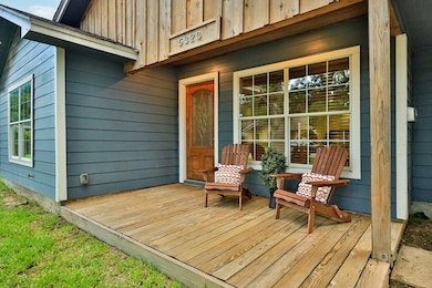 5323 Angelo St, Houston, TX 77009 - photo 4