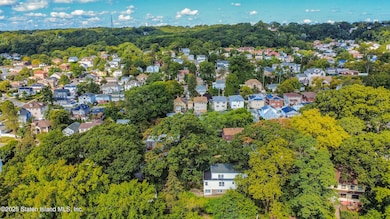 83 Mountainside Rd, Staten Island, NY 10304 - photo 7