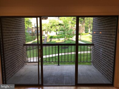 11248 Chestnut Grove Square unit 151, Reston, VA 20190 - photo 3