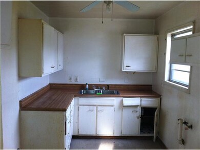 4493 Errington Rd, Columbus, OH 43227 - photo 4