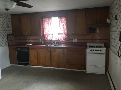 156 Moorland St unit 1, Fall River, MA 02724 - photo 3