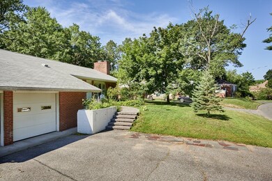 70 Pinehurst Rd, Holyoke, MA 01040 - photo 3