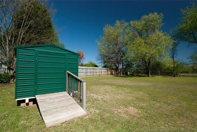 Shed with ramp