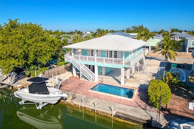 22748 Blackbeard Ln, Cudjoe Key, FL 33042 - photo 2