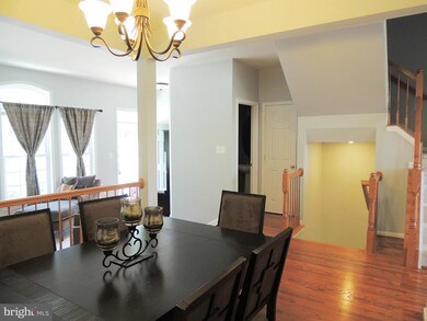 3317 Beechcliff Dr, Alexandria, VA 22306 - photo 4