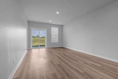 347 Casper Dr, Spring Hill, TN 37174 - photo 7