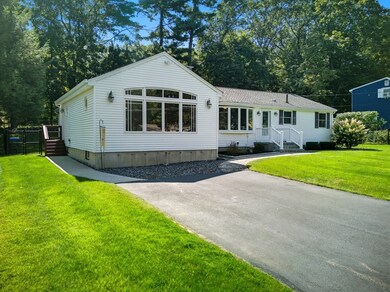 18 Collins Dr, Hudson, MA 01749 - photo 2