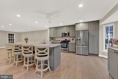 11908 White Heather Rd, Cockeysville, MD 21030 - photo 4