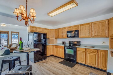 10_140_floral_lane_Silt_81652010_mls