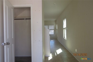 117 Open Sky Way unit 4D, Jarrell, TX 76537 - photo 5