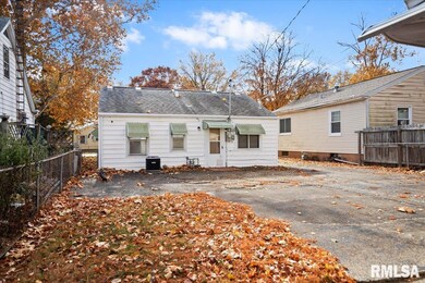 2373 E Keys Ave, Springfield, IL 62702 - photo 7