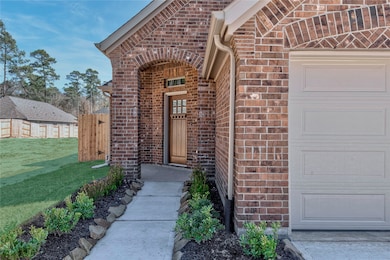 2734 Meadow View Ln, Conroe, TX 77385 - photo 4