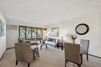 4020 E 52nd St unit 103, Minneapolis, MN 55417 - photo 3