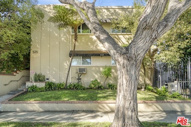 525 N Sweetzer Ave, West Hollywood, CA 90048 - photo 3