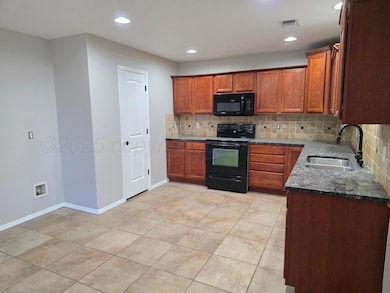 75932092-e918-4ab4-a235-afa047df8669-1_a