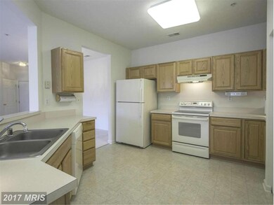 2493 Amber Orchard Ct E unit U204, Odenton, MD 21113 - photo 3