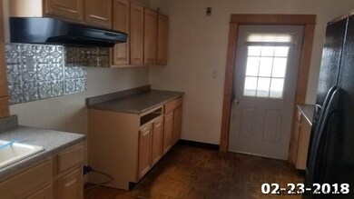 614 Hoosick Rd, Troy, NY 12180 - photo 3